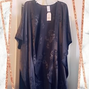 Brand new black flower imprinted kimono